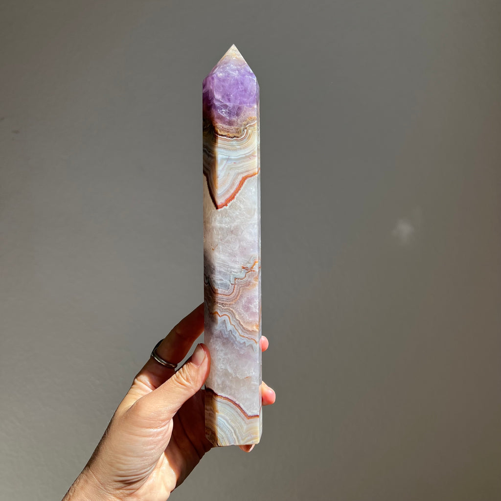 Amethyst Lace Agate Tower